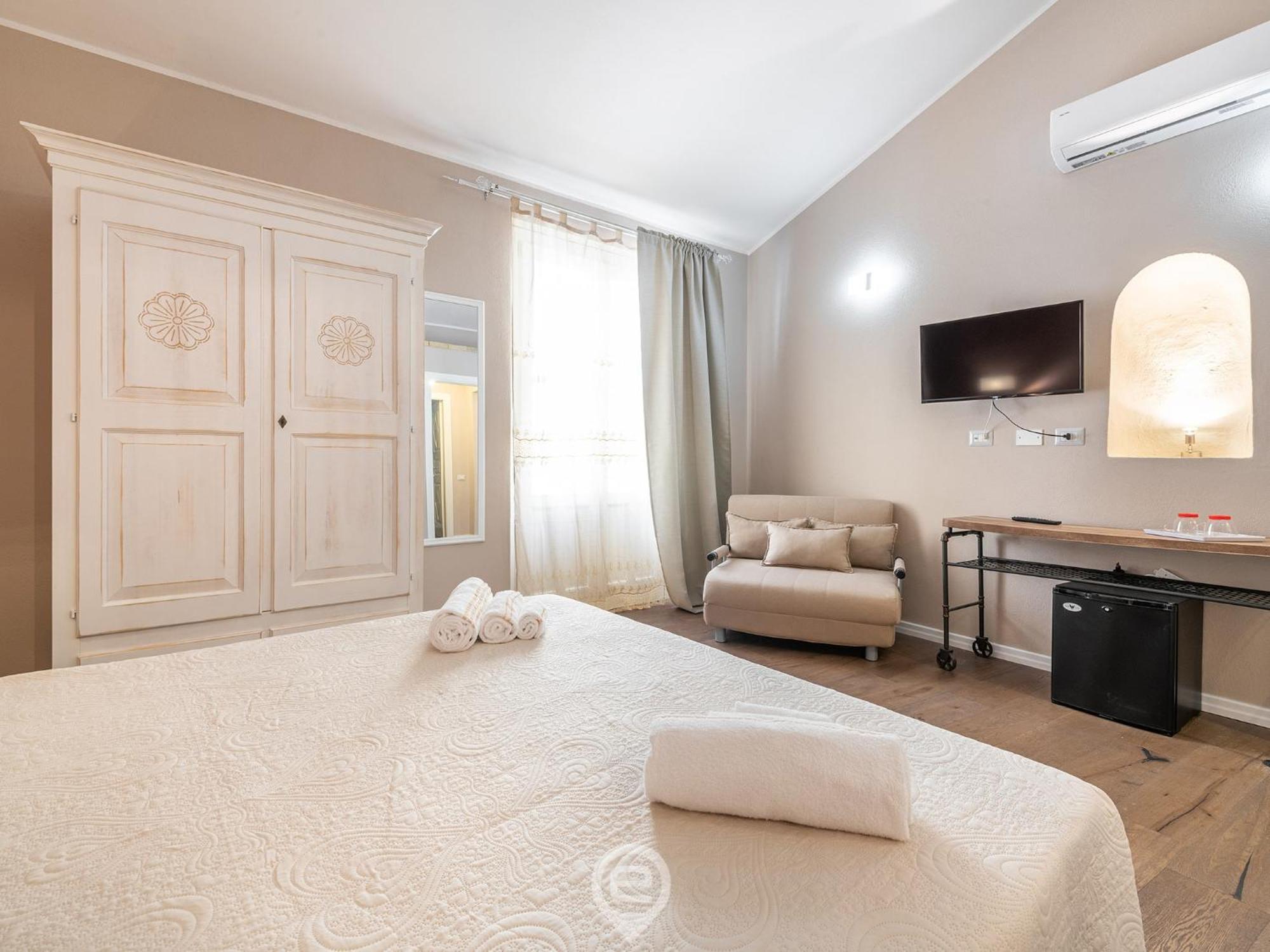 Promenade Boutique Rooms - City Centre Cagliari Extérieur photo