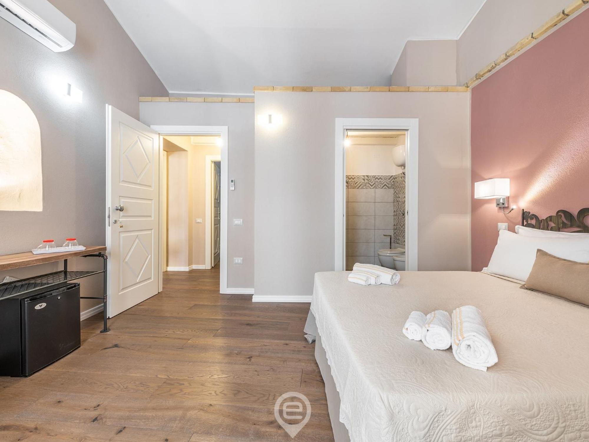 Promenade Boutique Rooms - City Centre Cagliari Extérieur photo